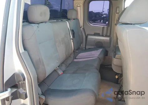 2005 Nissan Titan Xe z USA, uszkodzony, nr VIN 1N6AA06AX5N534017